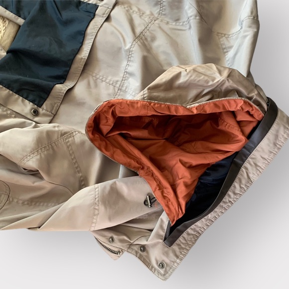 Michael Kors size large autumn fall beige and black jacket with hood - Picture 6 of 9